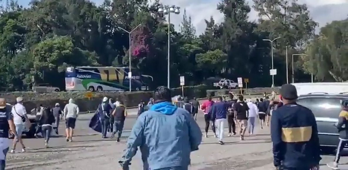 ¡Huyeron! Pumas cambió su llegada al Olímpico Universitario ante protestas de la afición