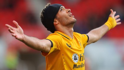 Raúl Jiménez con el Wolverhampton