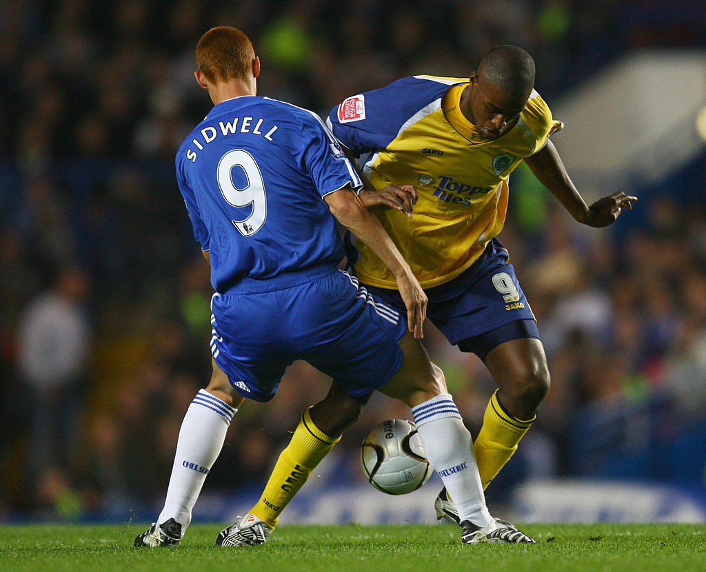 Steve Sidwell con el Chelsea