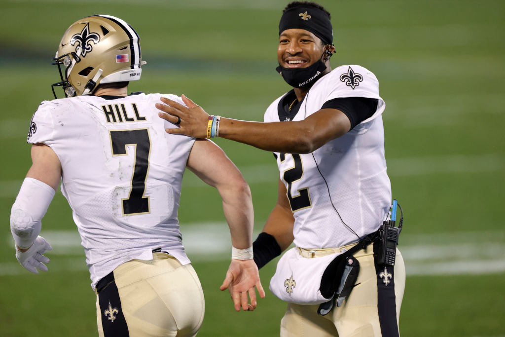 Jameis Winston y Taysom Hill