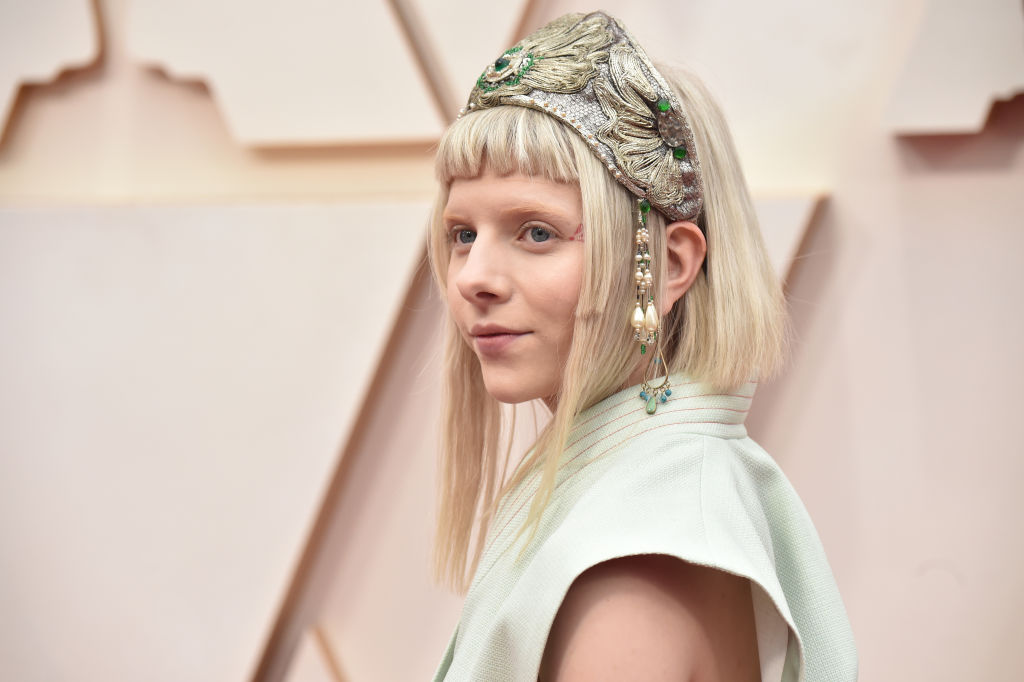 Aurora: La cantante noruega que detonará la tarima de Corona Capital 2021 con su synth-pop