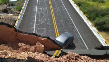 caida-tramo-elevado-carretera-slp