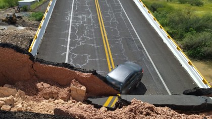 caida-tramo-elevado-carretera-slp