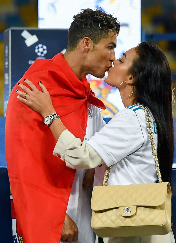 CR7 y Georgina Rodríguez celebrando un triunfo del portugués