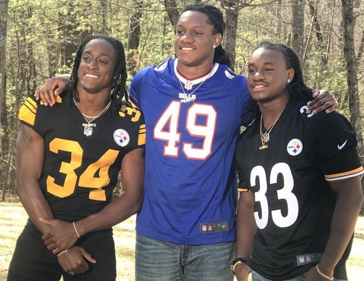 Hermanos Edmunds con Steelers y Bills