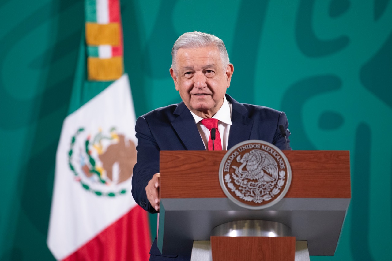 amlo-lozoya-restaurante