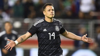 Está abierta la puerta a un posible regreso de Chicharito a Selección Mexicana