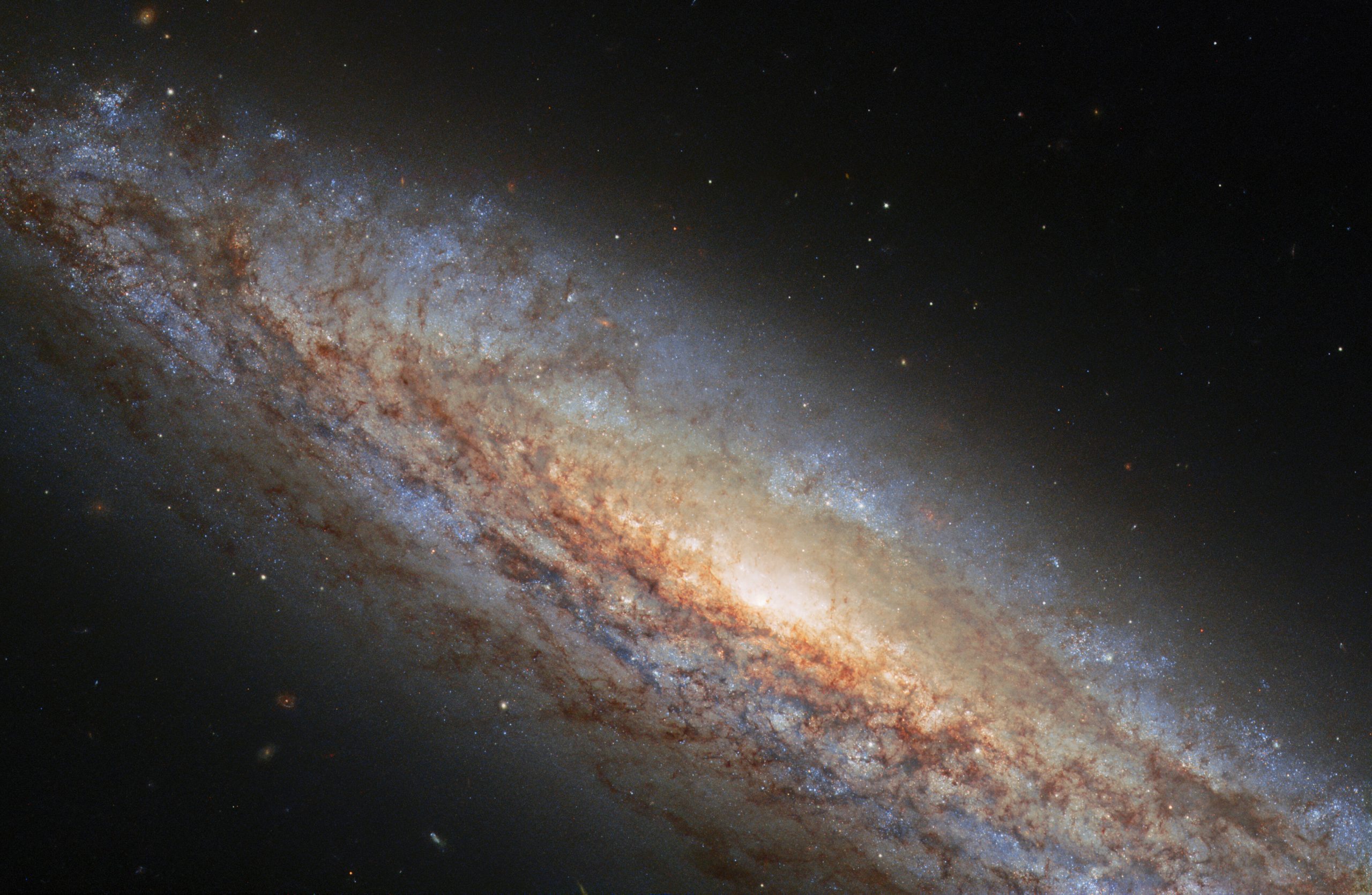 foto-hubble-galaxia-explosiones