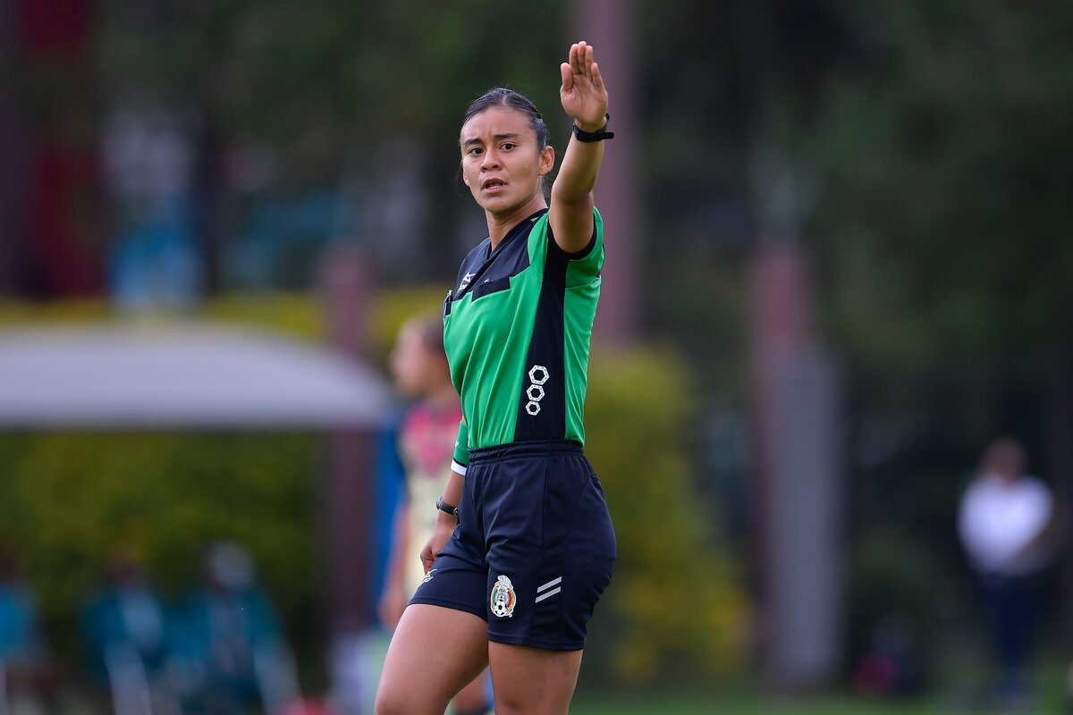 "Cada jornada es lo mismo": Jugadoras de la Liga MX Femenil alzan la voz contra el arbitraje y sus errores