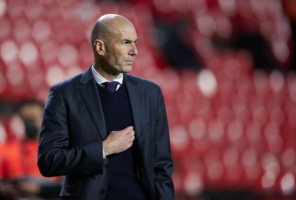 Zinedine Zidane en su etapa como DT del Real Madrid