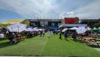 ¿Cuánto cuesta la gorras de Checo Pérez, souvenirs, comidas y bebidas en el Gran Premio de México?