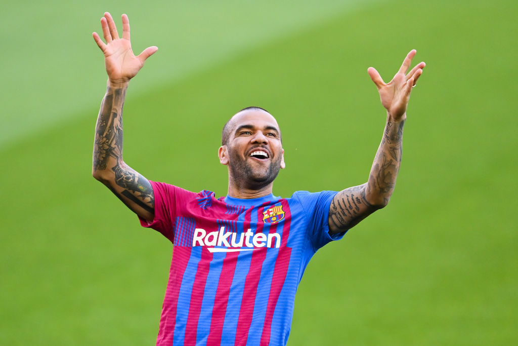 Las palabras de Dani Alves que ilusionan al Barcelona: "Si me dan un par de horas voy por Messi"