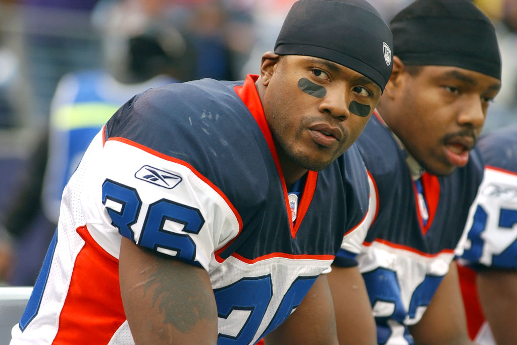 Lawyer Milloy, ex defensivo de Patriots ahora con Bills