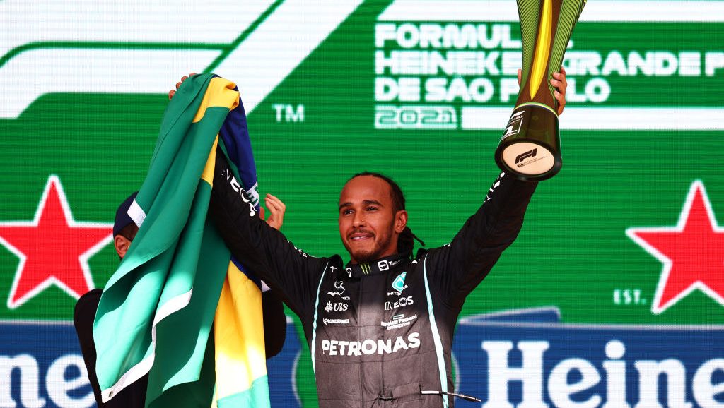 Las impresiones de Lewis Hamilton luego de su increíble remontada en Brasil: "La carrera más difícil que he vivido"