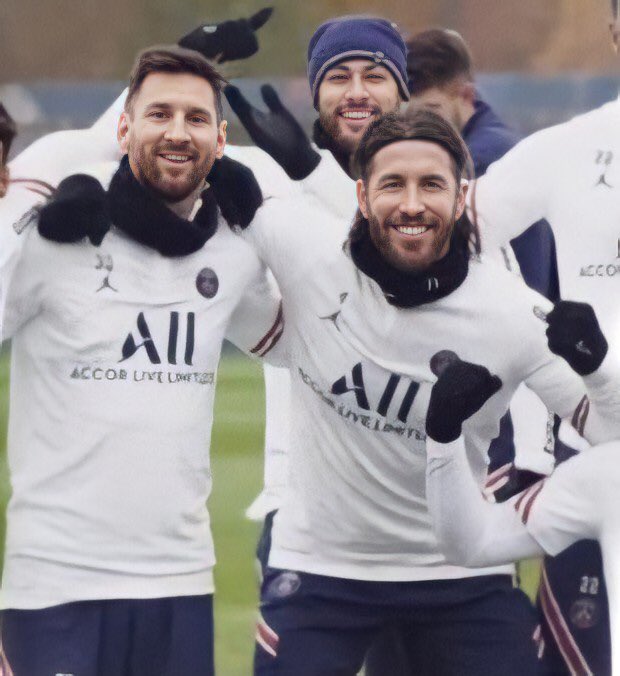 Lionel Messi y Sergio Ramos en entrenamiento del PSG