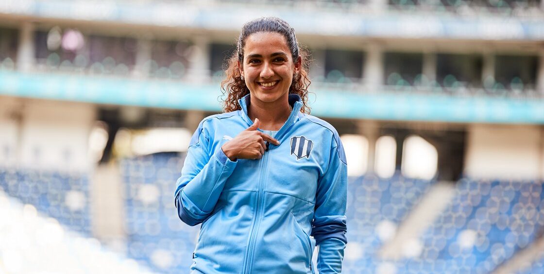 Eva Espejo, la única directora técnica que ha llegado a una Final de Liga MX Femenil