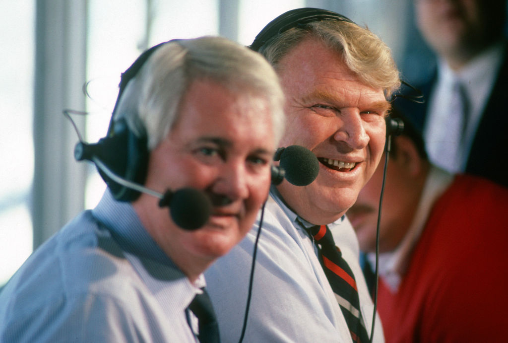 John Madden, ex jugador e imagen del videojuego de la NFL, murió a los 85 años