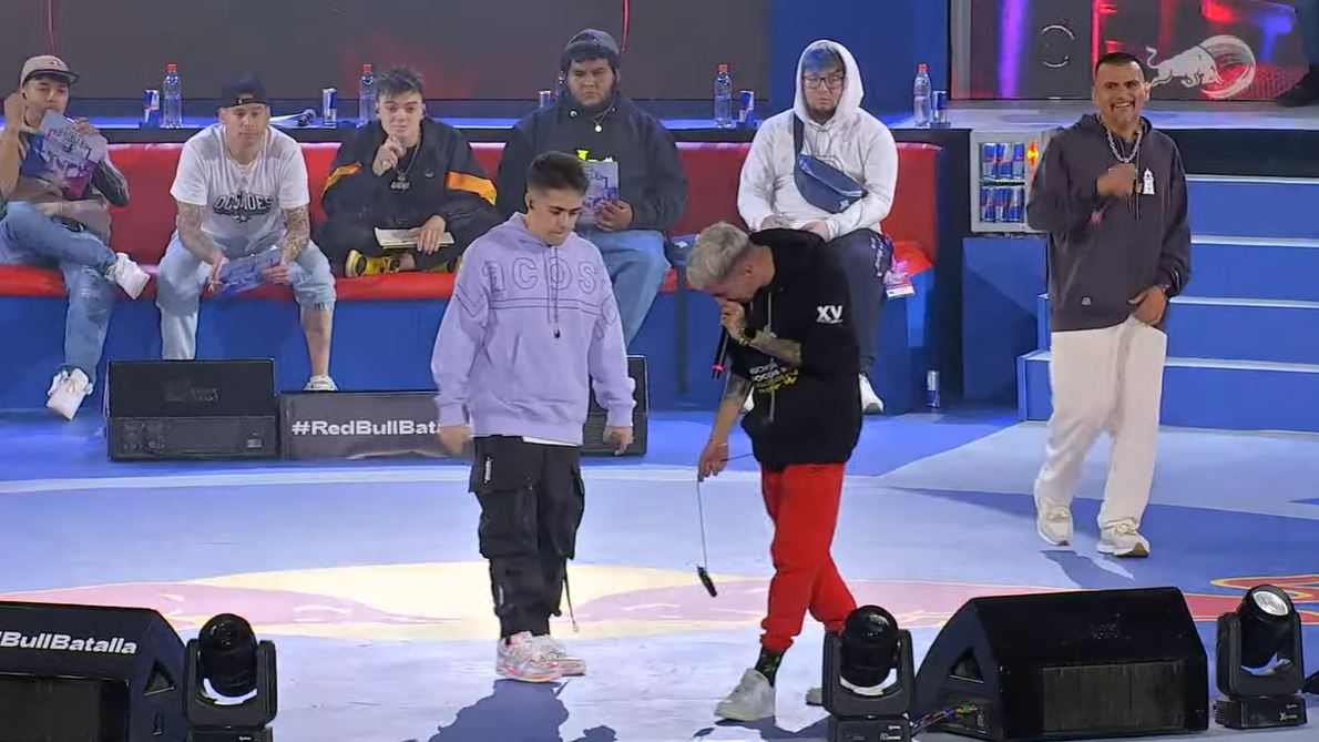 Skone vs Gazir en la semifinal de la Red Bull Batalla Internacional