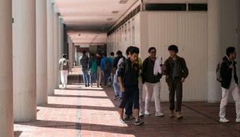 facultad-medicina-unam-pospone-regreso-clases-presenciales