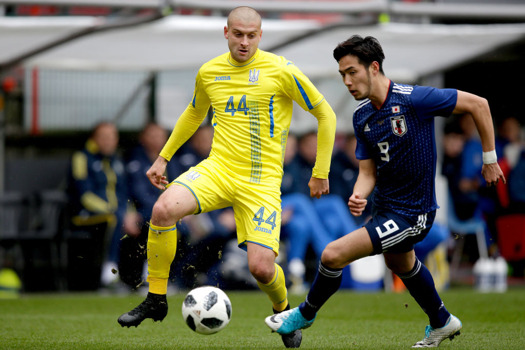 Yaroslav Rakitskiy con la Selección de Ucrania