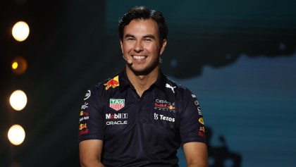 Checo responde a las críticas por su defensa ante Hamilton: "Defendí como en cada carrera"