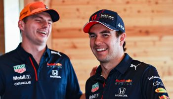 En Red Bull reconocen la diferencia que marca Checo Pérez: "Nos hace más fuertes"