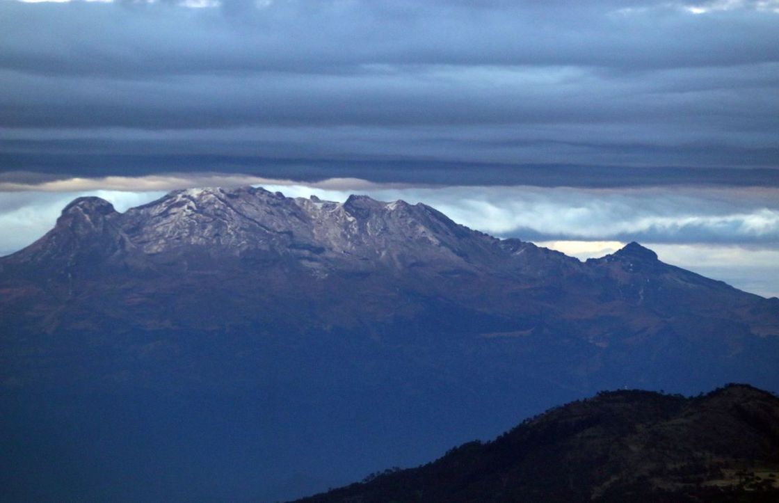  iztaccihuatl-volcan-popocatepetl