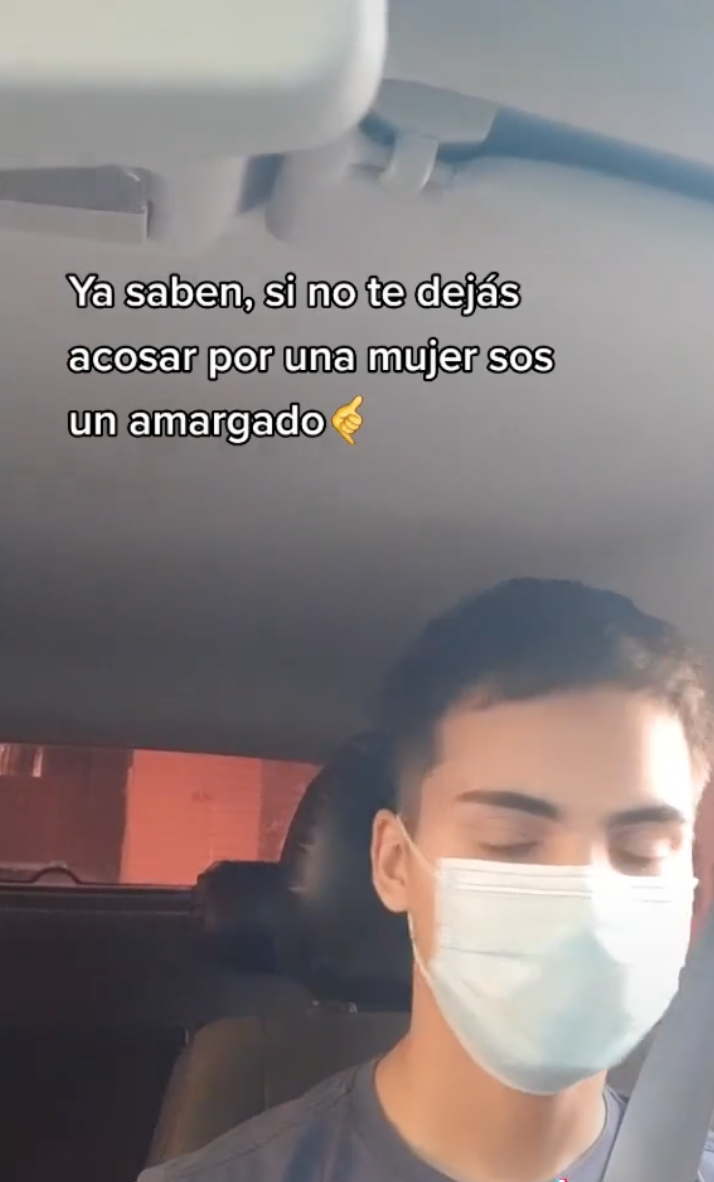 "¿No te gustan las mujeres?": Taxista denuncia caso de acoso de una pasajera y se hace viral