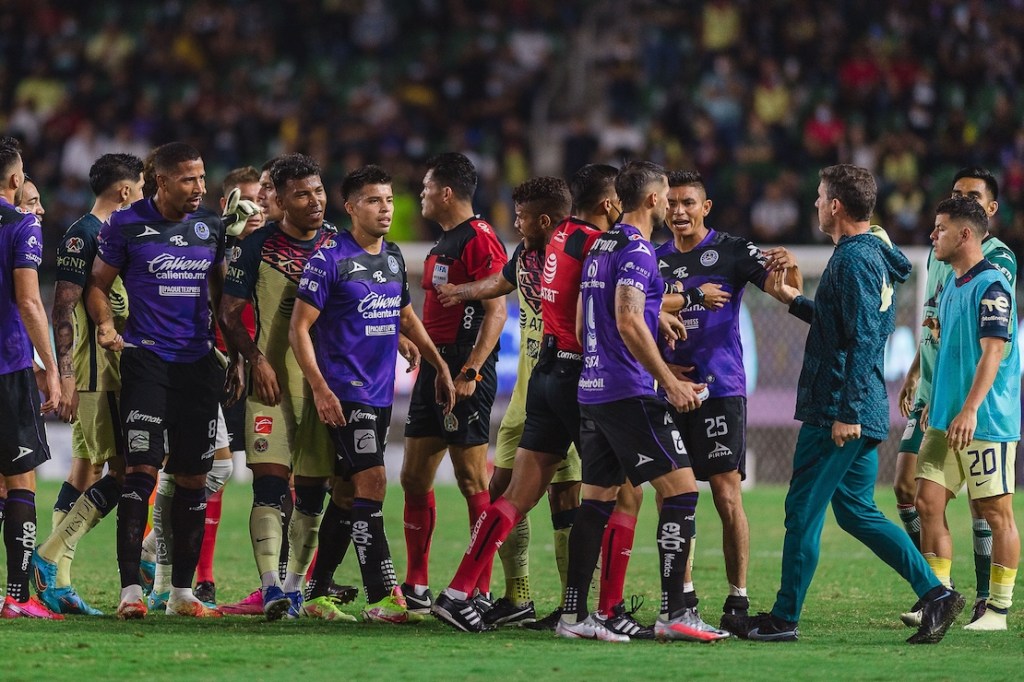 Mazatlán vs América en Liga MX