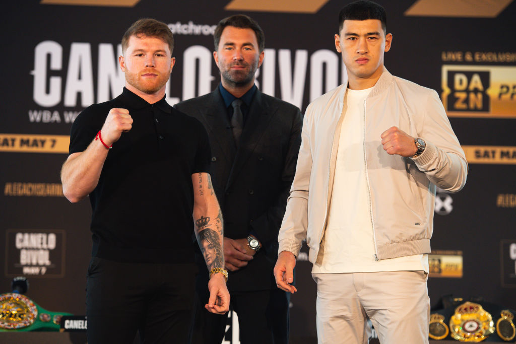 'Canelo' Álvarez en careo contra Dmitry Bivol