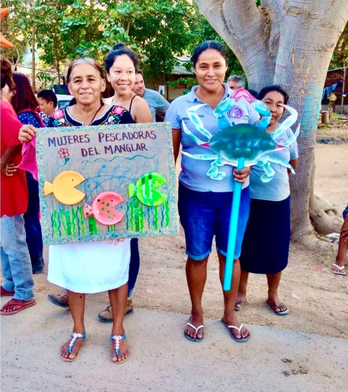 mujeres-pescadoras-manglar-oaxaca