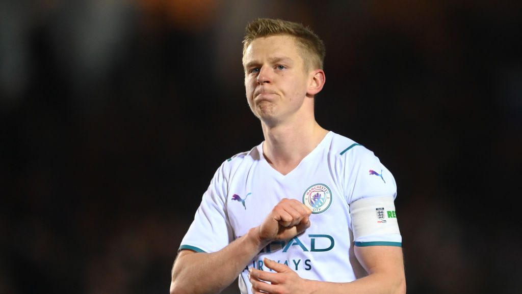 Oleksandr Zinchenko cuenta cómo vive la invasión a Ucrania a la distancia: "No dejo de llorar"