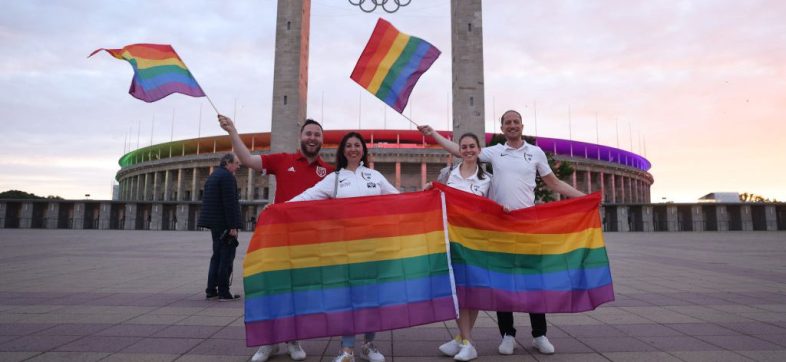 Las banderas arcoíris podrían confiscarse en Qatar 2022 "para proteger a los fans"