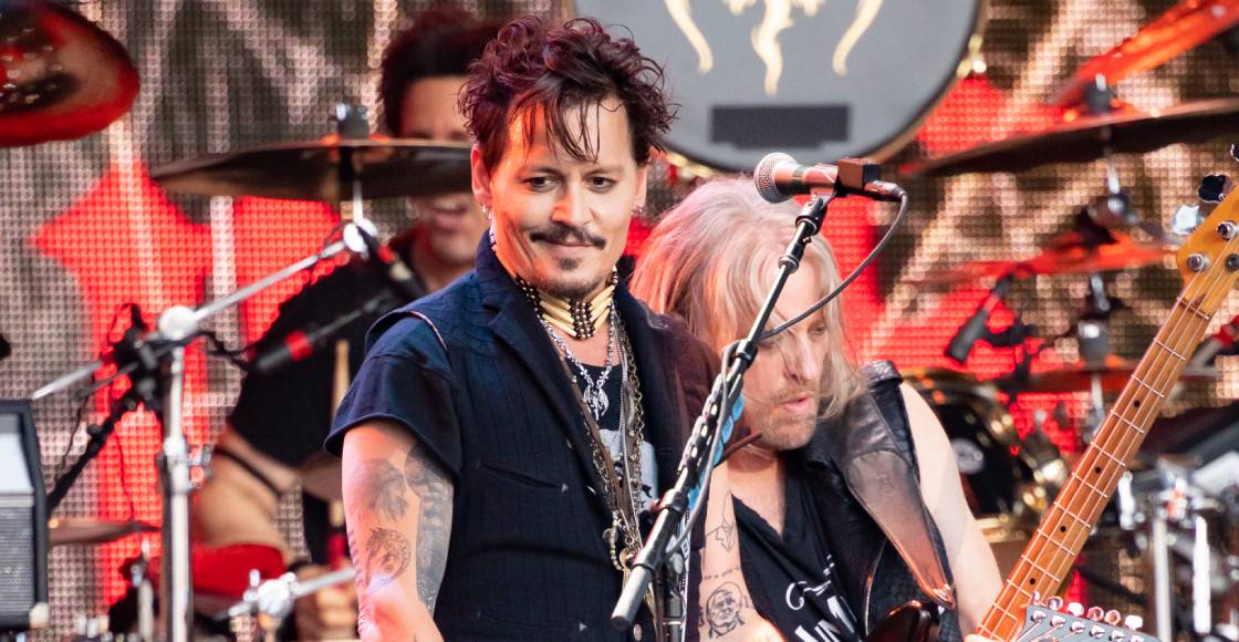 Johnny Depp reaparece en el escenario para tocar junto Jeff Beck