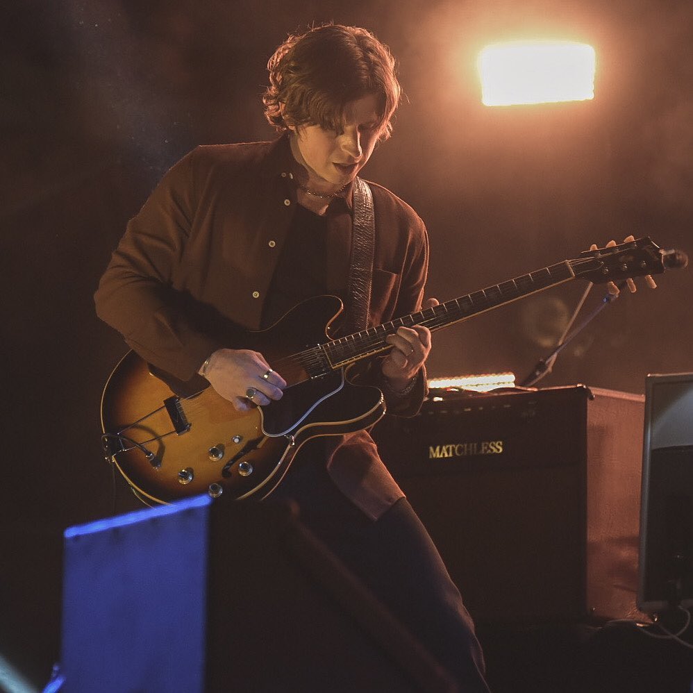 Kings of Leon nos regaló una noche mágica en Corona Capital Guadalajara 2022