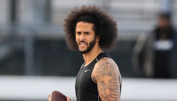 Dueño de franquicia de NFL recibiría con los "brazos abiertos" a Colin Kaepernick