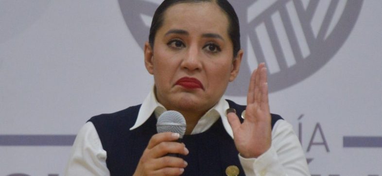 Sandra Cuevas defiende retiro de rótulos en la Cuauhtémoc