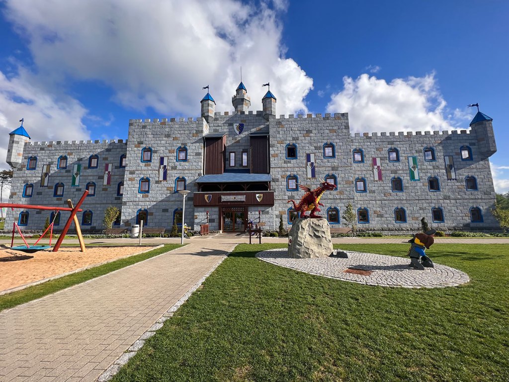 LEGO Hotel