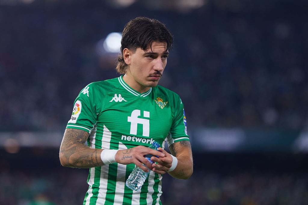 Héctor Bellerín con el Betis