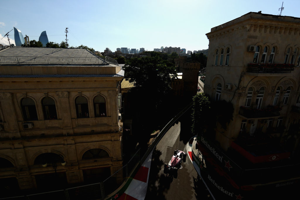 ¿Cómo, cuándo y dónde ver en vivo a Checo Pérez en el Gran Premio de Azerbaiyán?