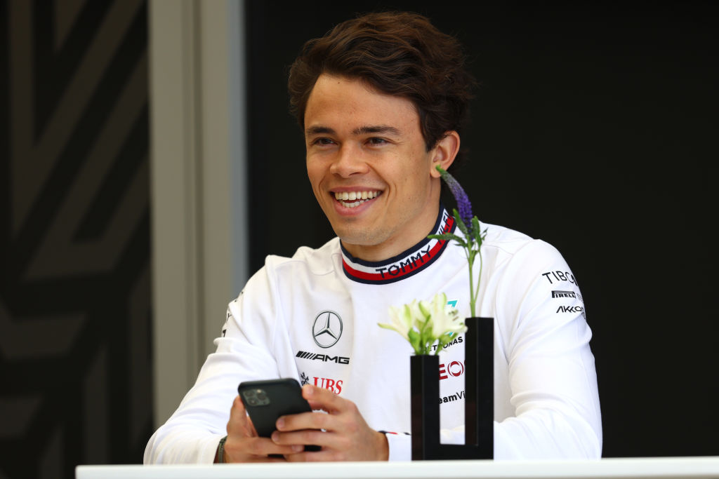 quien es nyck de vries el piloto  de toto wolff  sustituye