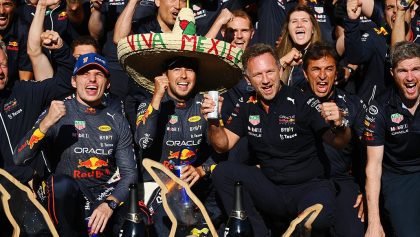 Red Bull dejará pelear a Checo Pérez con Verstappen siempre y cuando "se respeten"