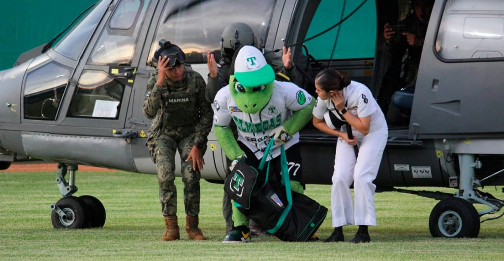 helicoptero-marina-tabasco-beisbol