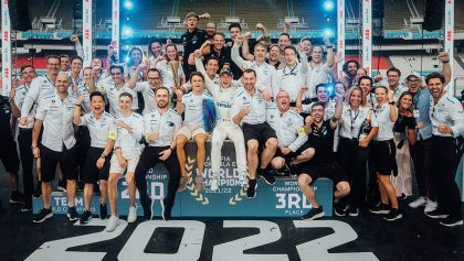 Los festejos de Mercedes y Stoffel Vandoorne por el segundo campeonato consecutivo en Fórmula E