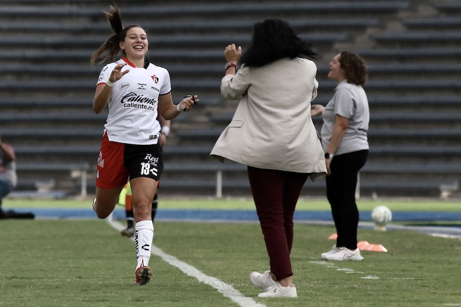 El reencuentro de Norma Palafox con Chivas en el clásico tapatío de la Liga MX Femenil