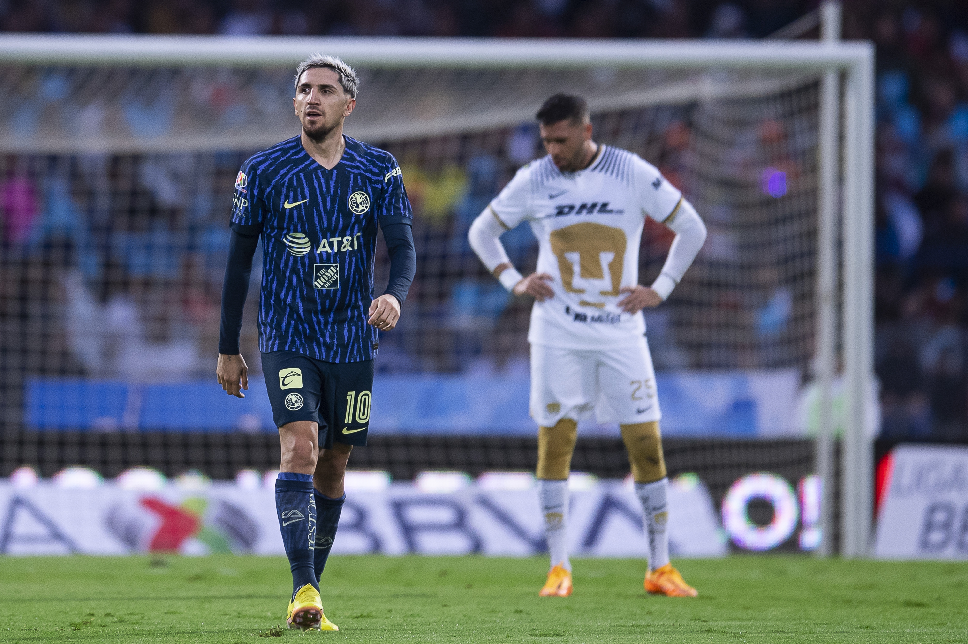 America humilla con goleada a los Pumas en Ciudad Universitaria