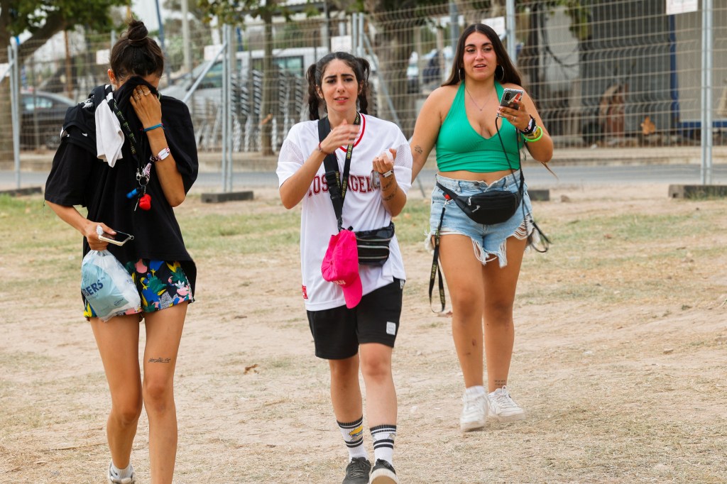 Fuertes vientos dejan un muerto y 40 heridos en festival de música en España