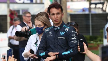 Alex Albon tuvo que ir a cuidados intensivos tras complicarse operación por apendicitis