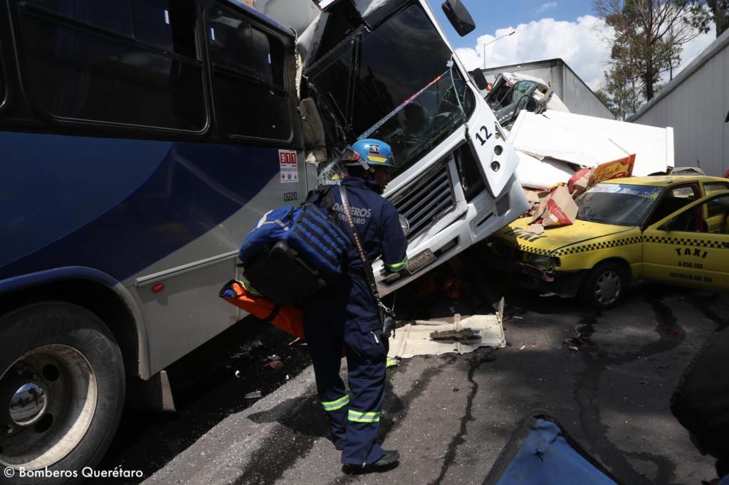 bomberos-queretaro-accidente