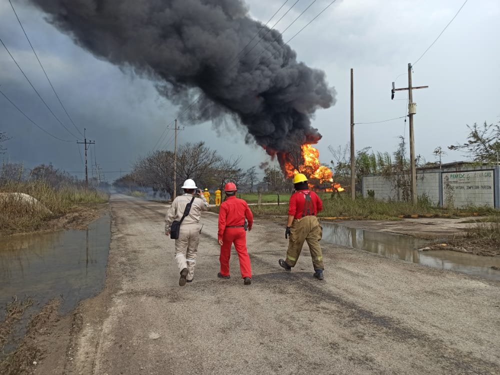 incendio-ducto-pemex-tabasco